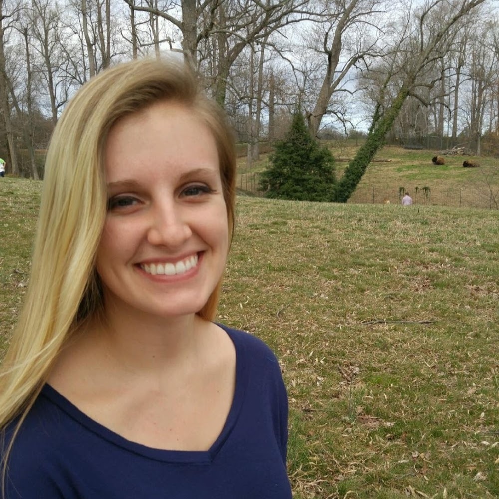 Meet your Posher, Caitlin